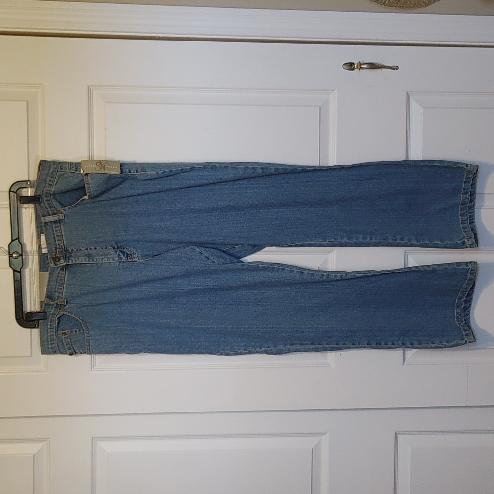 1️⃣6️⃣ Studio Works Jeans